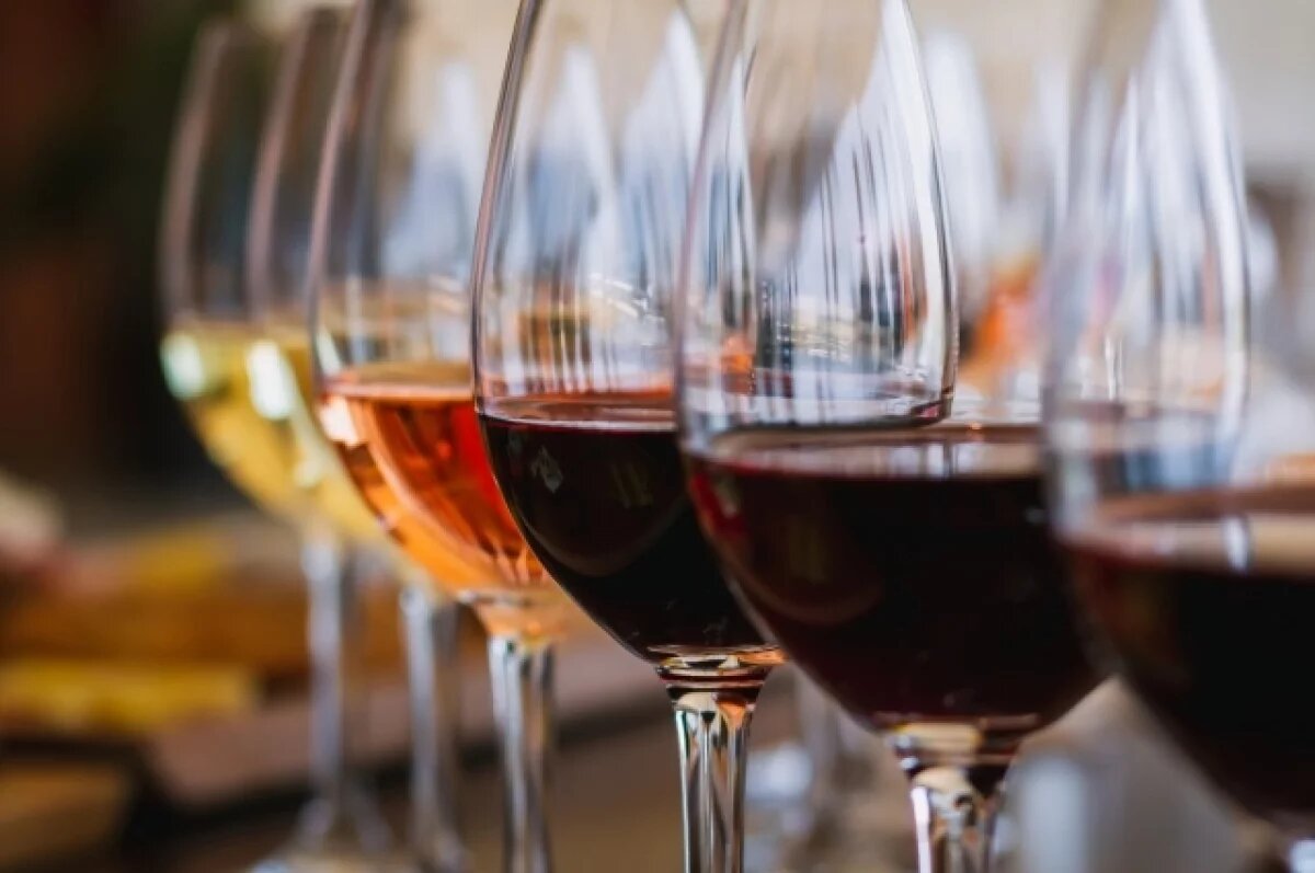    В Петербурге стали меньше производить напитки