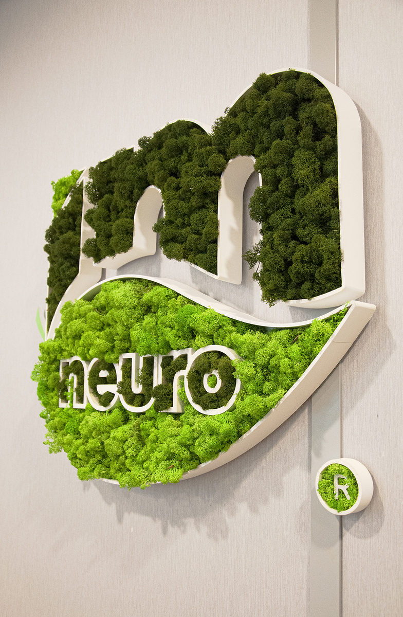 Выполнено декораторами Me Decor