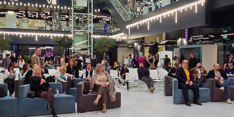    Дмитрий Киселев