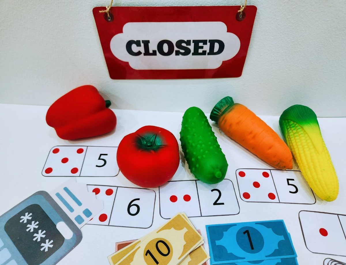 Изучаем названия овощей и фруктов и тренируем счёт. Фото автора