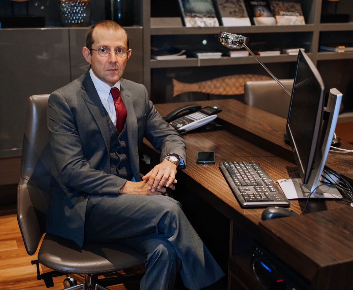 Если не решать проблемы с низкими продажами, бизнес может обанкротиться. Фото © Игорь Рызов