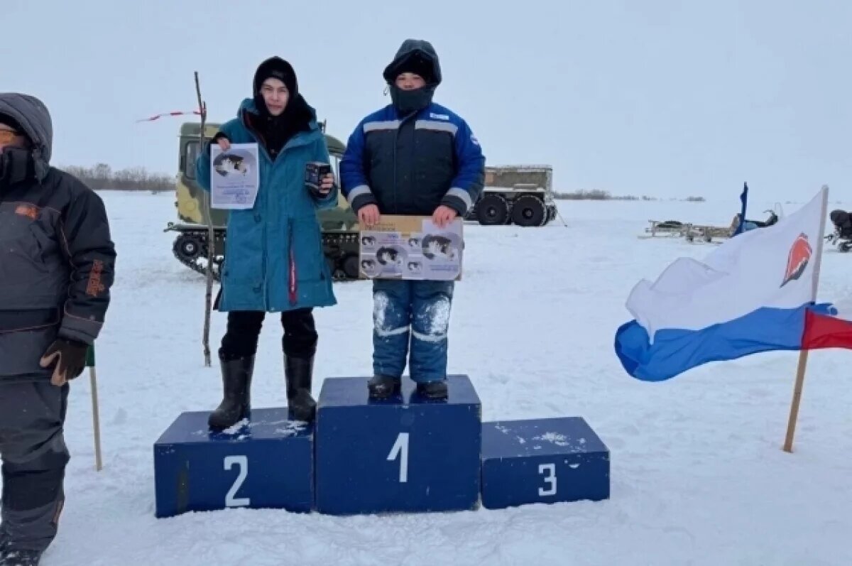    Снегоход «Буран» получила победительница «Тигильской корюшки-2025»