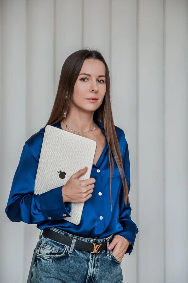 Юлия Слаква