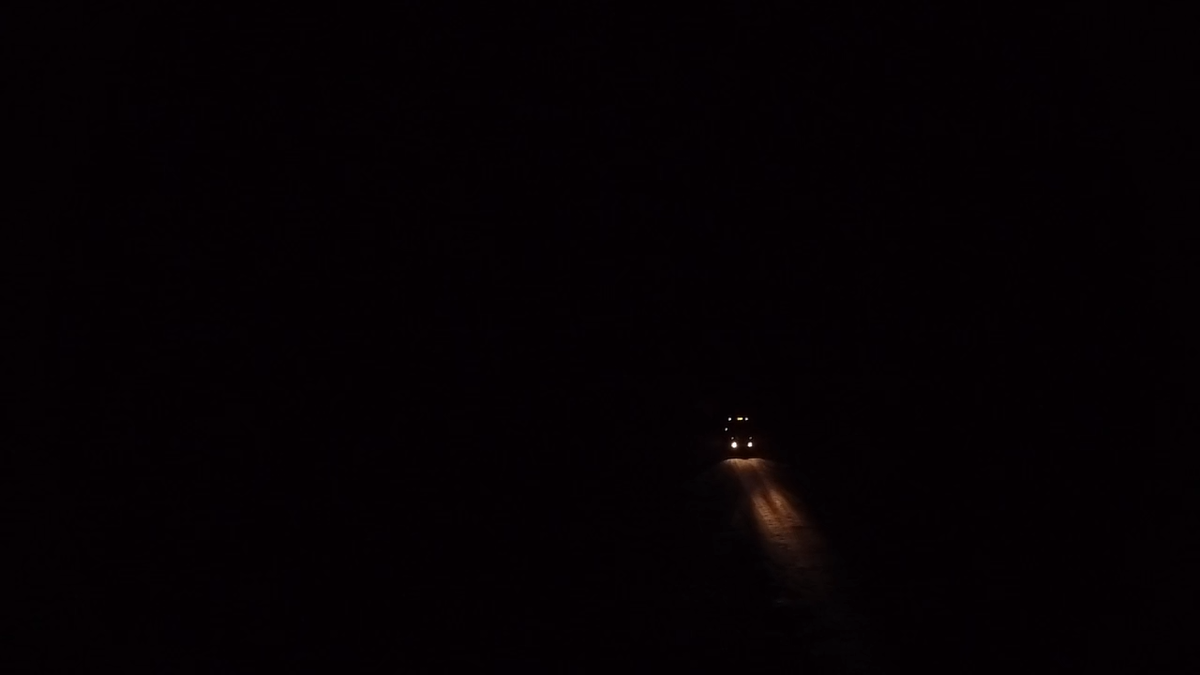 Включить темный режим жизни вокруг себя? 