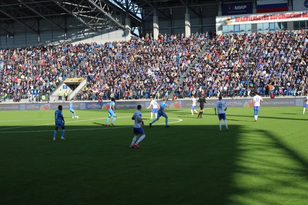    Футбольный скандал, связанный с обвинением воронежцев в расизме, не утихает