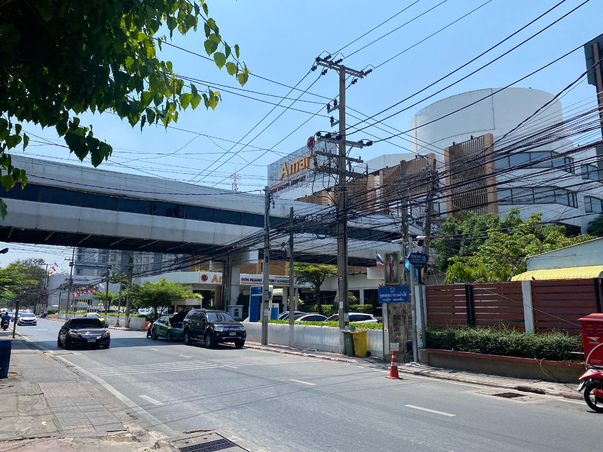 Так выглядит крытый переход в отель