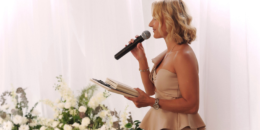 КАК ВЫБРАТЬ ВЕДУЩЕГО НА СВАДЬБУ?