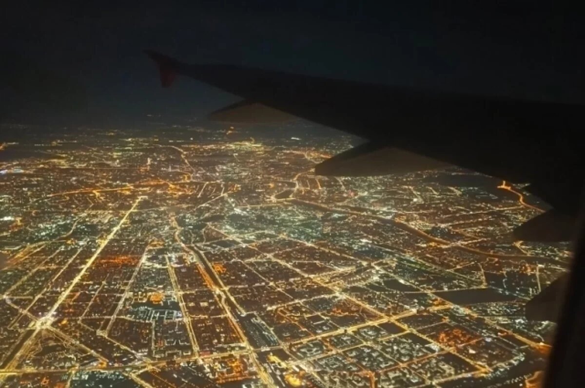    Вид из иллюминатора.