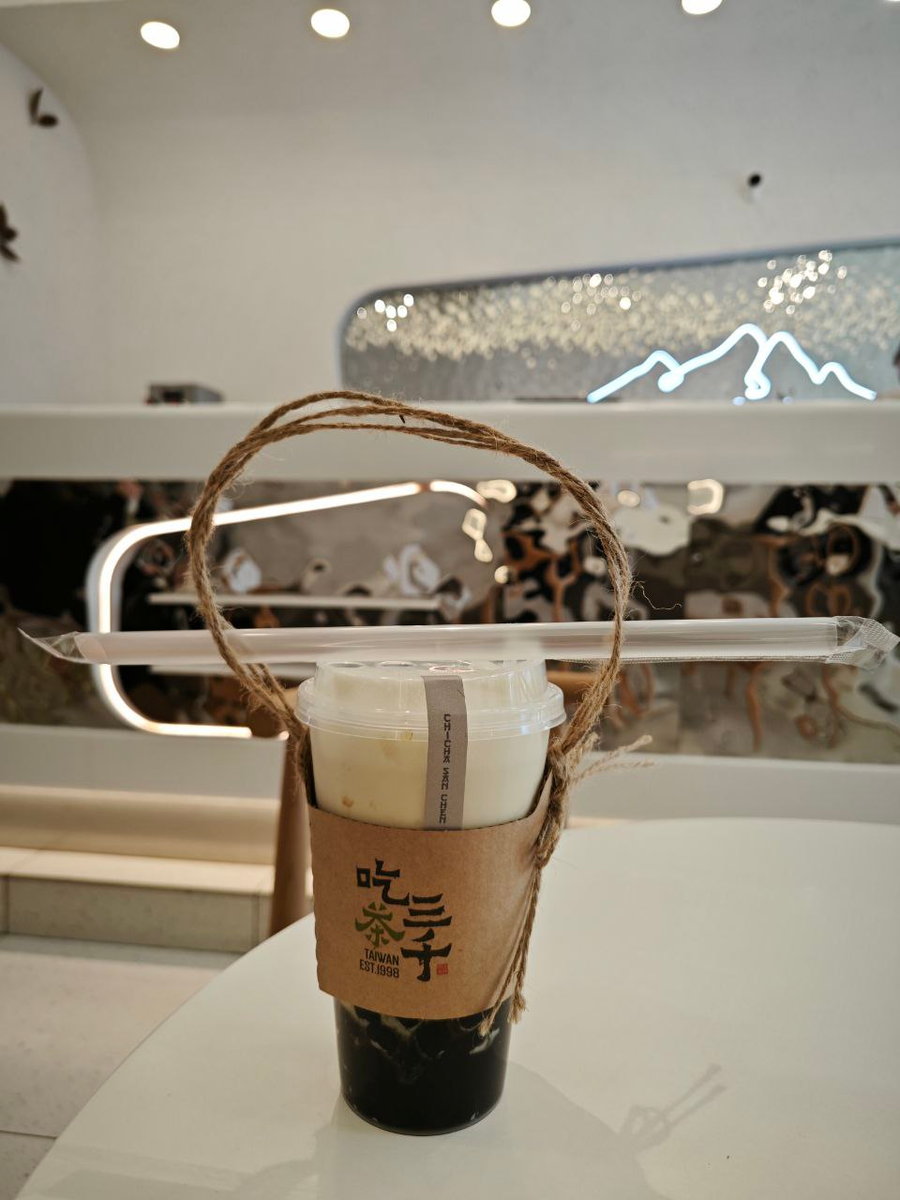 Бабл-чай уже который год является "трендовым" напитком в России. В Китае его поголовно все пьют!