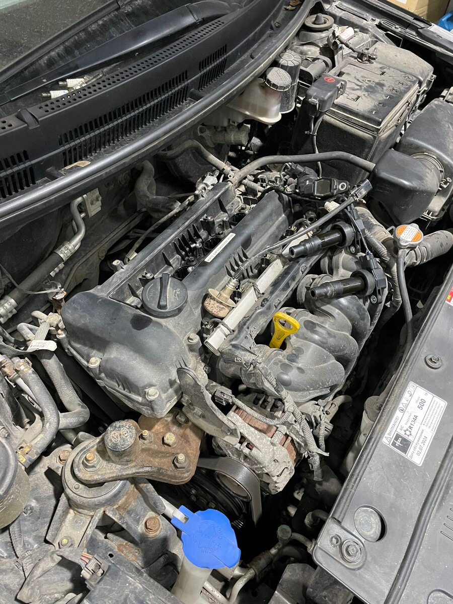 Под капотом Kia Rio двигатель 1.6 G4FC