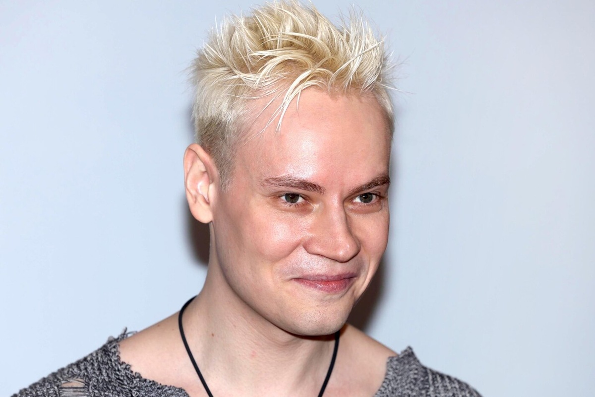     Мама Shaman высказалась о его романе с Екатериной Мизулиной