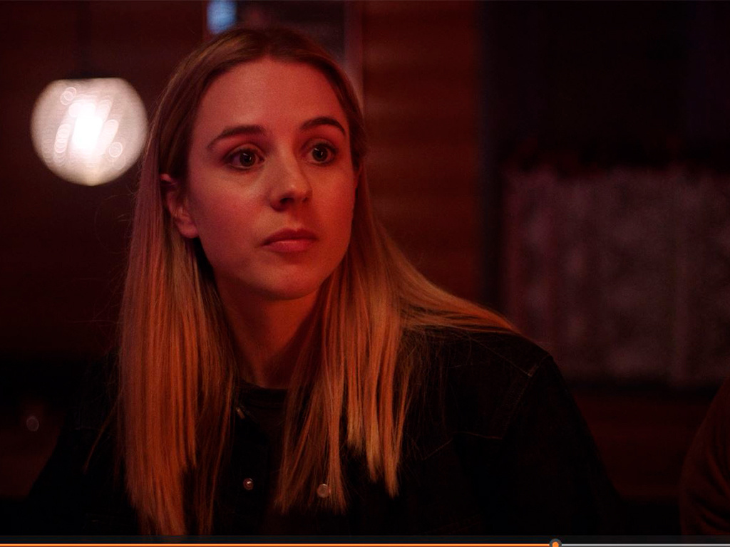  Кадр из сериала. Ханна Аландер (Карла Сён)