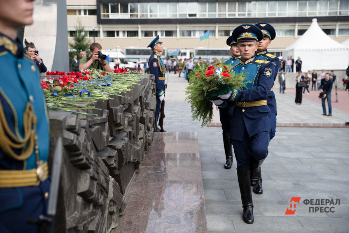 Президент поручил сохранять память павших на СВО бойцов.  Фото: ФедералПресс / Евгений Поторочин