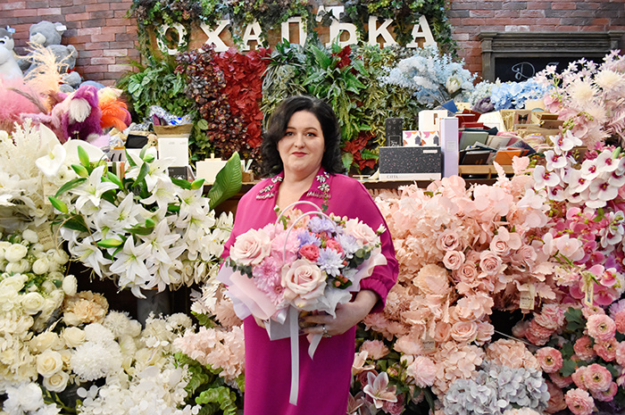 - Большое вам спасибо за преображение! - говорит Ирина Дышко. - Проект совершенно бесплатный, а перемены для меня колоссальные!