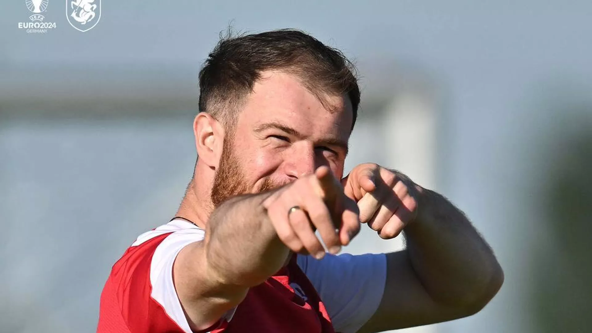 © Courtesy of Nakrebi