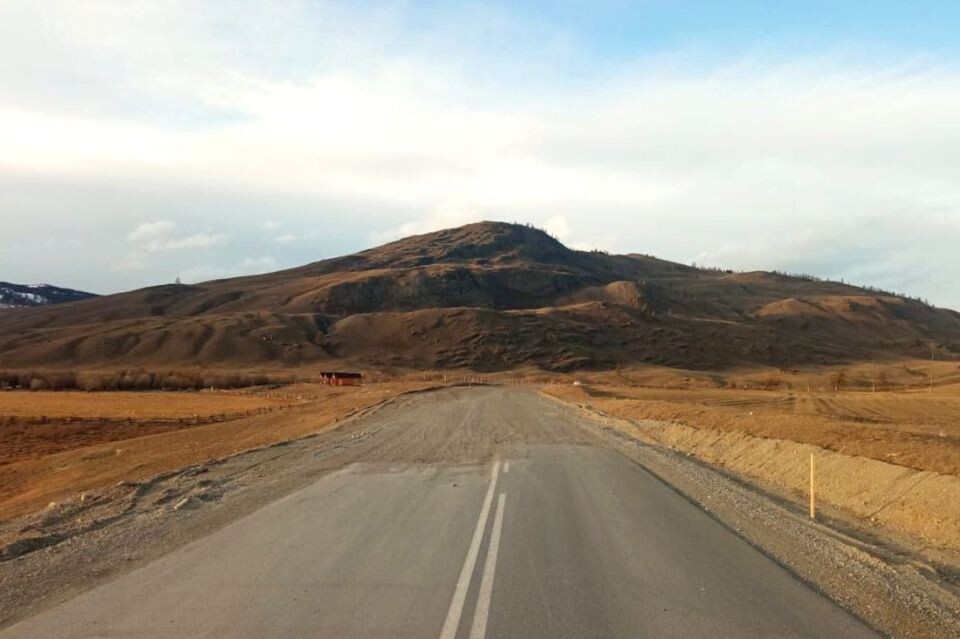    Дорога в Республике Алтай. Источник: altai-republic.ru