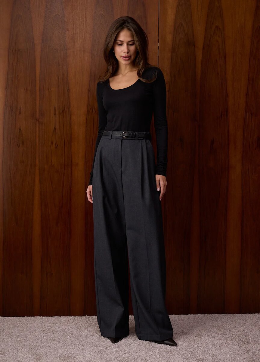 Брюки из итальянской шерсти, 9 990₽ вместо 12 990₽