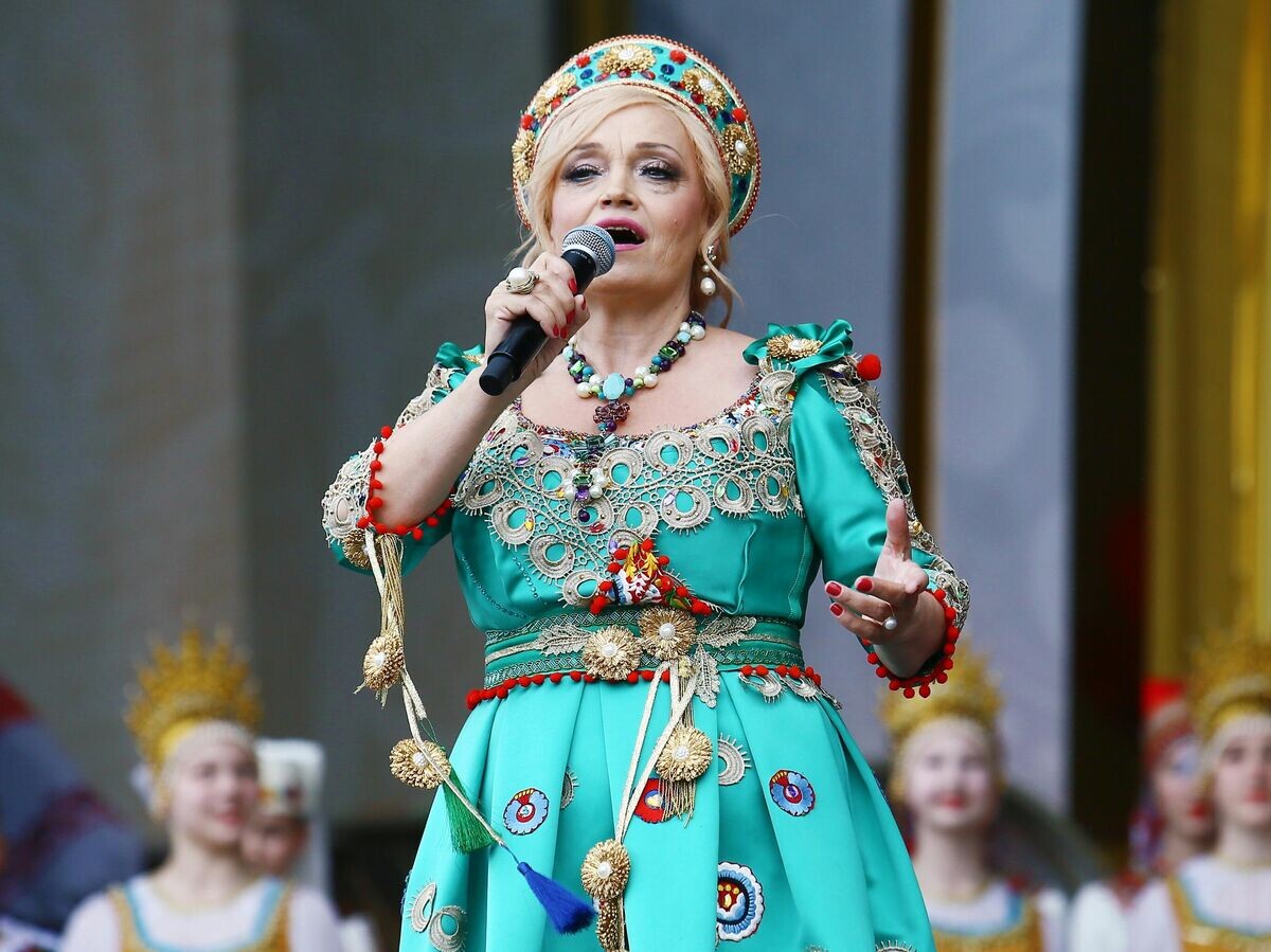  Надежда Кадышева на выставке "Россия"© Фотохост-агентство РИА Новости