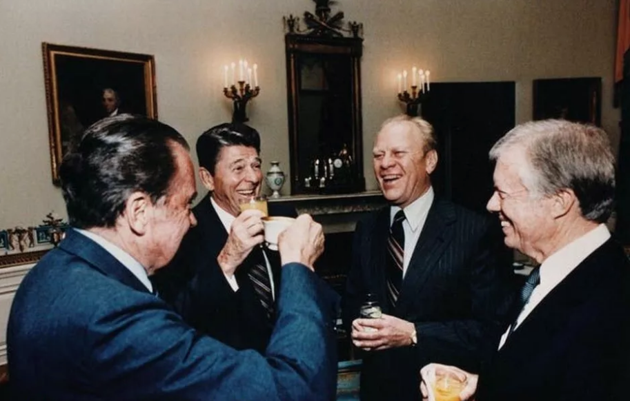 слева направо: Ричард Никсон, Рональд Рейган, Джеральд Форд и Джимми Картер