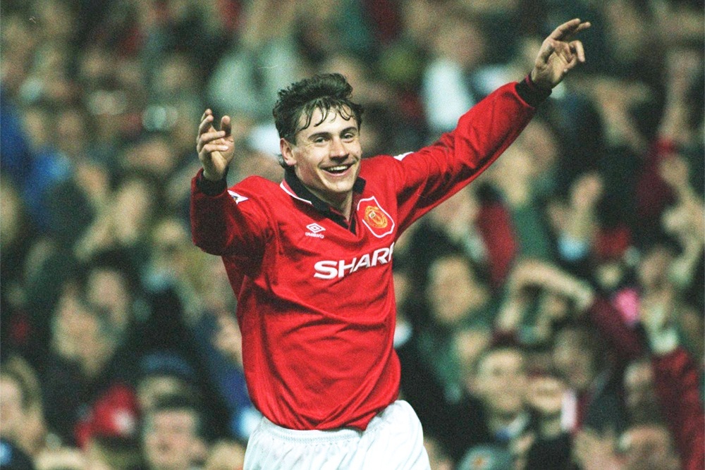    Андрей Канчельскис стал мировой звездой, выступая за легендарный английский "Манчестер Юнайтед". / Getty Images