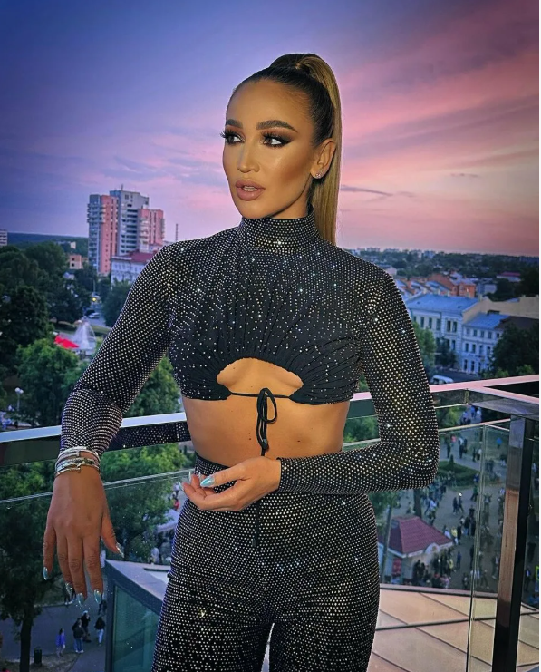 Ольга Бузова