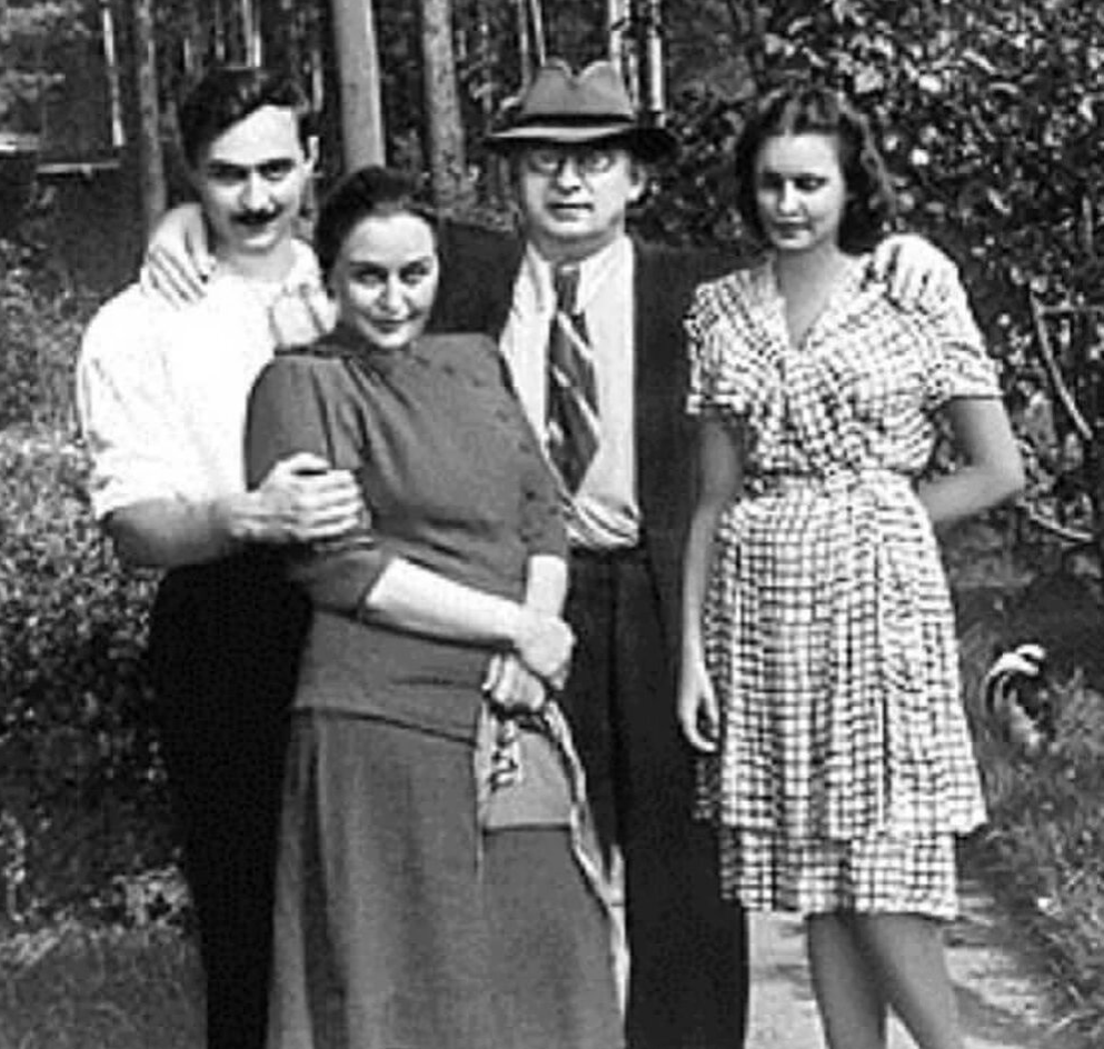 Семья Берия