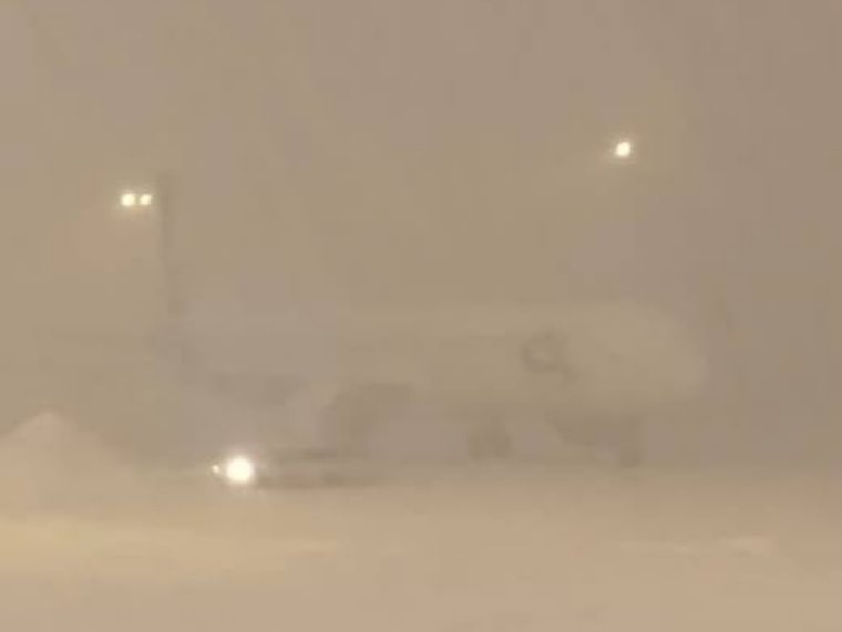 Обстановка в аэропорту
Фото: Фото: telegram-канал аэропорта Кольцово