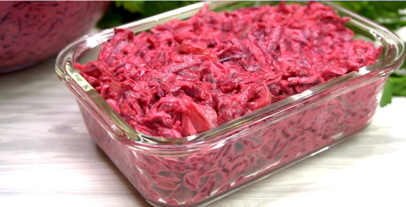 Салат из свеклы на каждый день из серии рецептов "чем проще тем вкуснее"