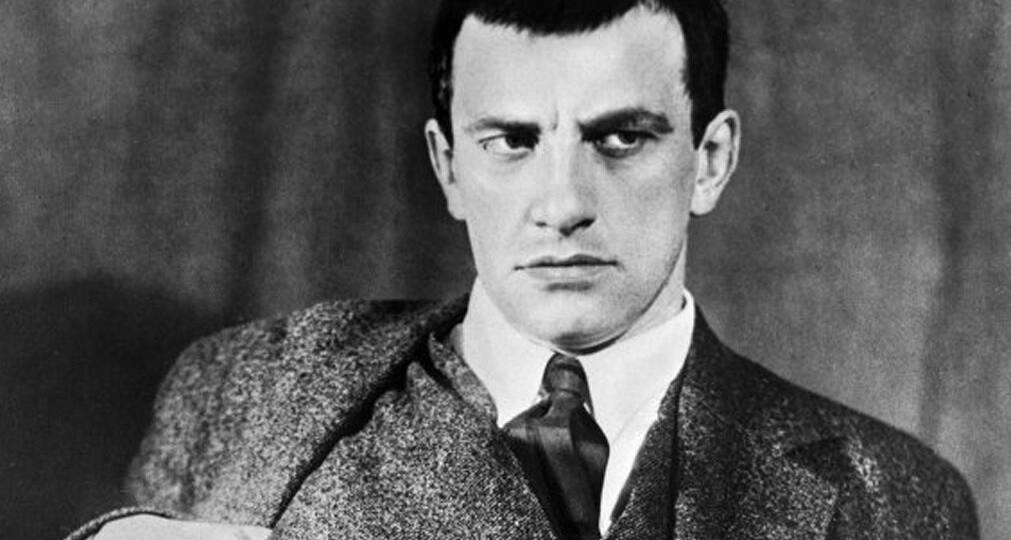 Какая фобия была у Владимира Маяковского?