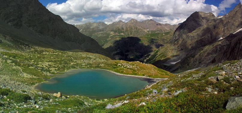 Наурское озеро