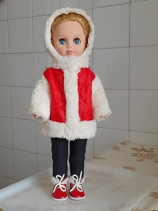 Кукла Мила в образе Санта-Клауса. Декабрь, 2024.