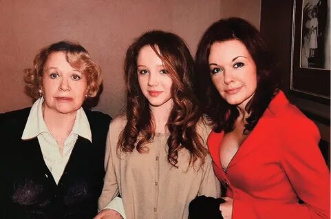 Дочь Валентины Талызиной Ксения Хаирова и внучка