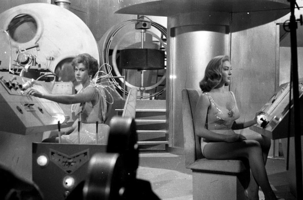 Венерианские амазонки Анна-Берта Лепе и Лорена Веласкес 