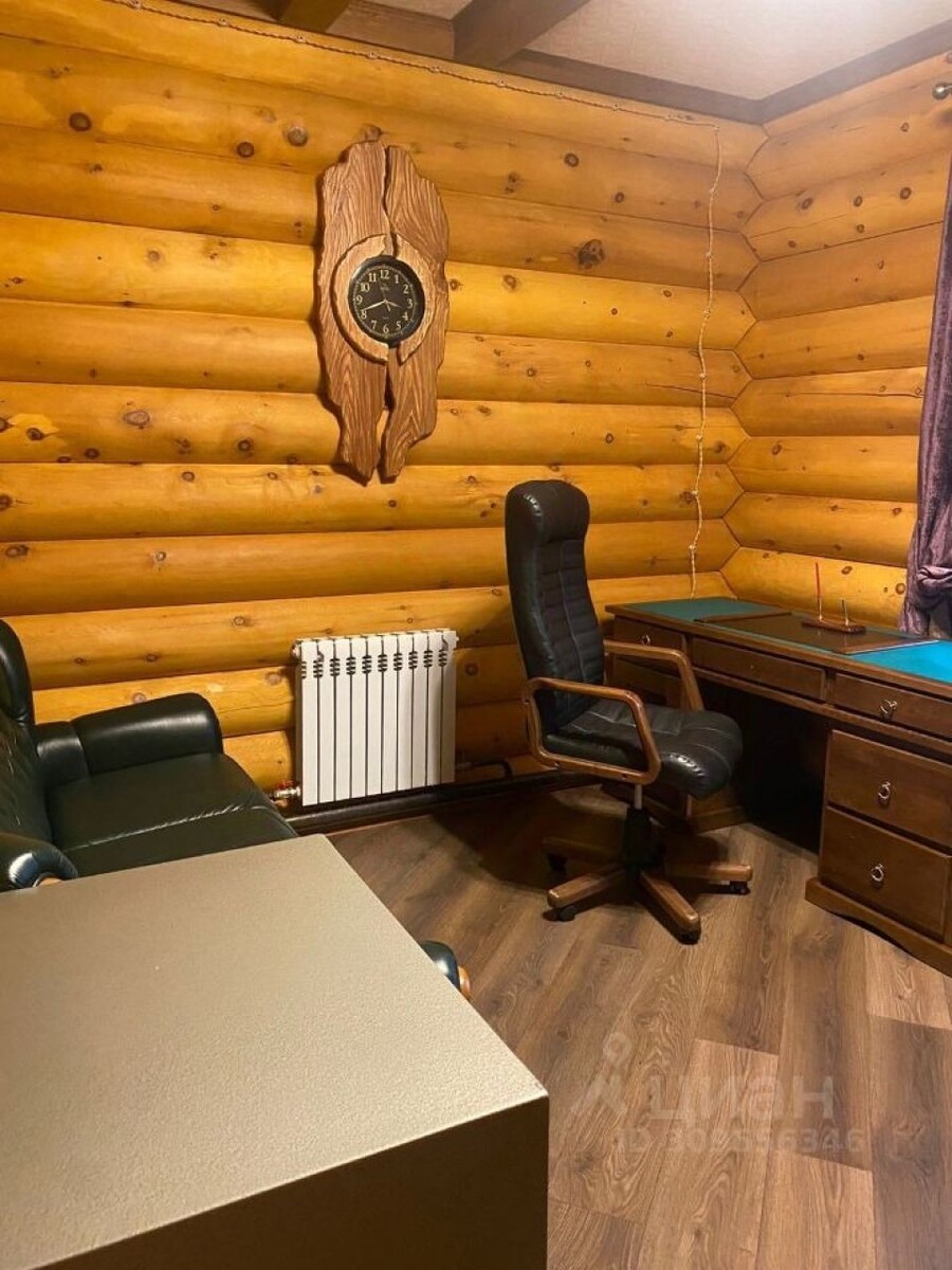    Усадьба в Горном Алтае за 70 млн рублей. Источник: cian.ru