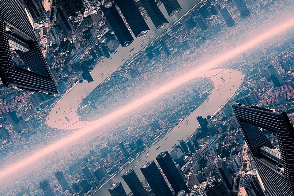    Ученые обнаружили вторую Вселенную, где время течет вспять Shutterstock