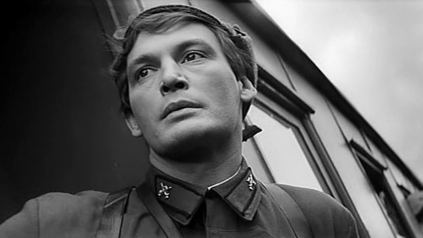 "Офицеры" — история о долге, чести и любви к Родине