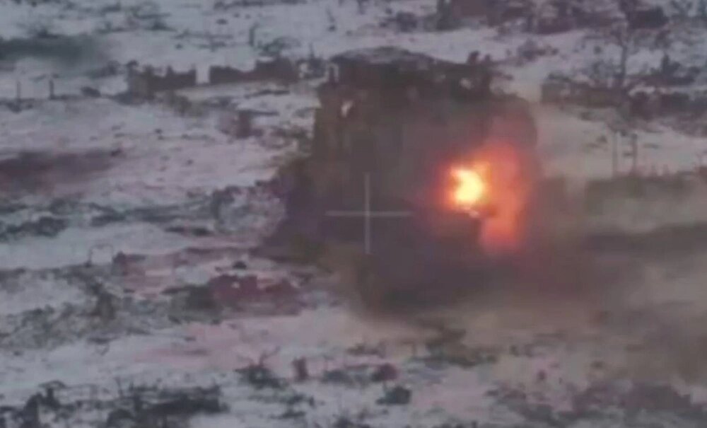    Результат стрельбы (фотки с коптера). Фото: Минобороны РФ