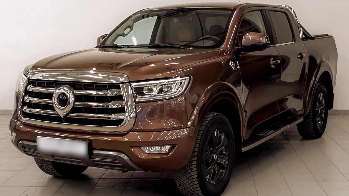 Передняя часть, дорестайлинговая версия 