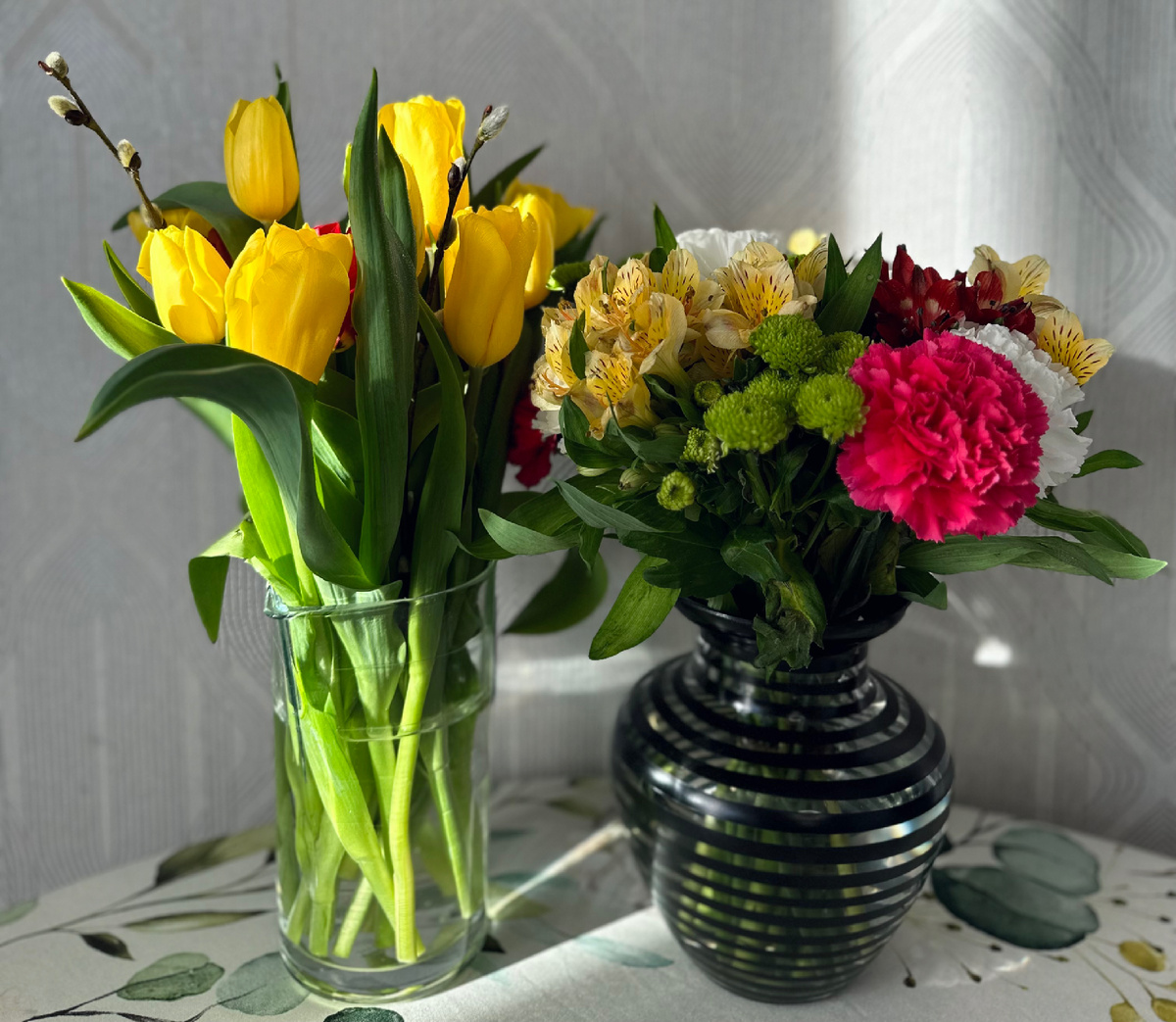 Уже несколько дней у нас дома вот такая красота.