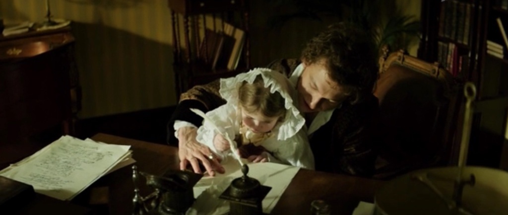 Кадр из сериала - дочь у папы  на коленях. Фото скрин шот.