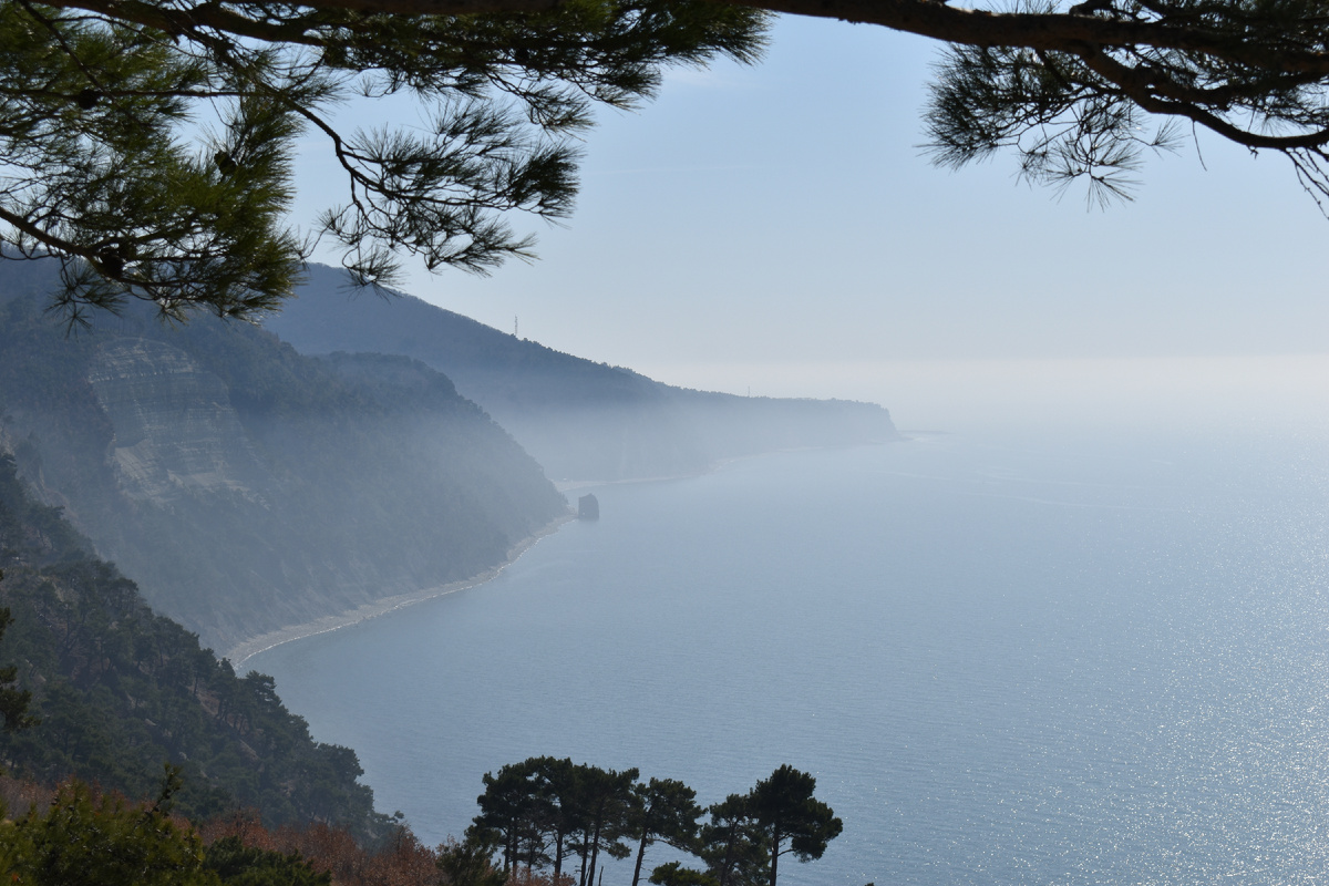 Скала Парус в селе Прасковеевка