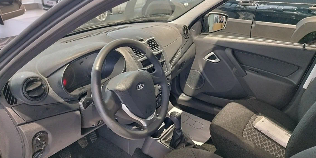 В России начнут выпускать новые народные, бюджетные машины. У Лады может появиться конкурент