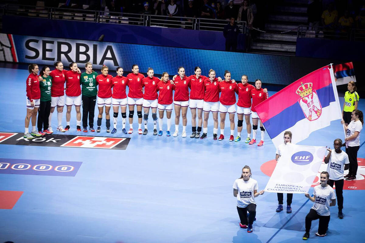    "Верю, что сборная Сербии отберётся на чемпионат мира"