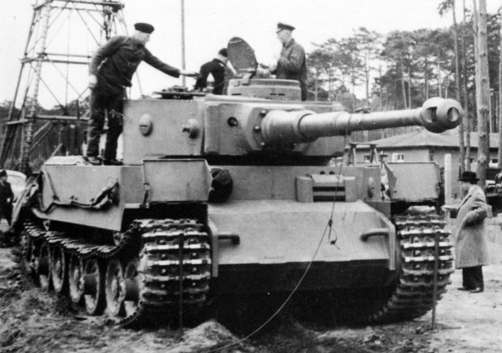 Pz.Kpfw.VI (P), второй образец танка, 3-4 июня 1942 года.