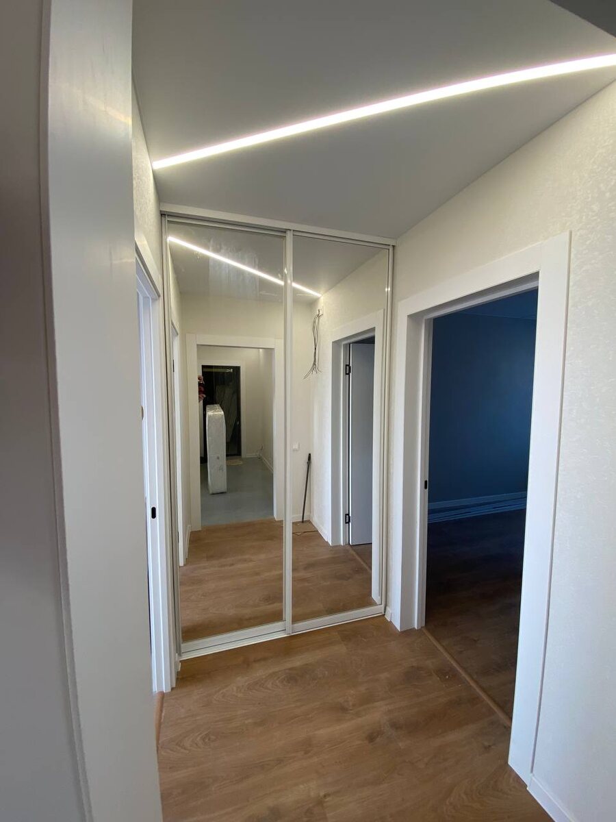 Фото реализованного объекта с невыпоким потолком