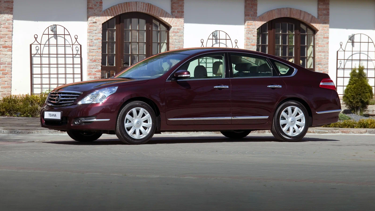 Выбираем Nissan Teana с пробегом: особенности, проблемы и цены японского седана в кузове J32