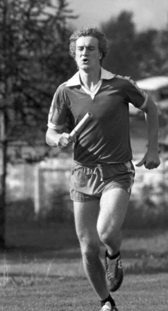 Фото с яндекс.картинки (А.Гусаров всегда полностью выкладывался на тренировках)