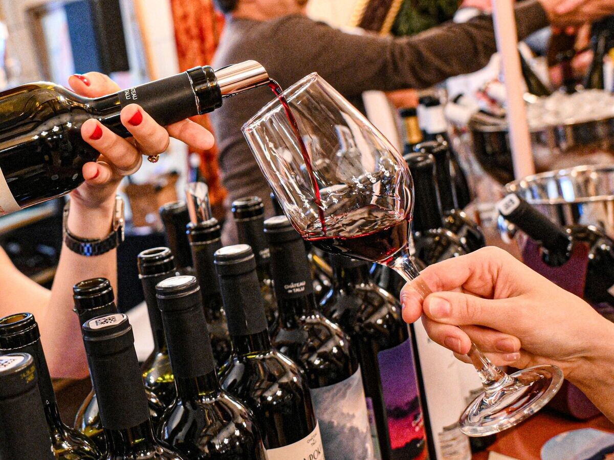    Дегустация вина © РИА Новости / Екатерина Чеснокова