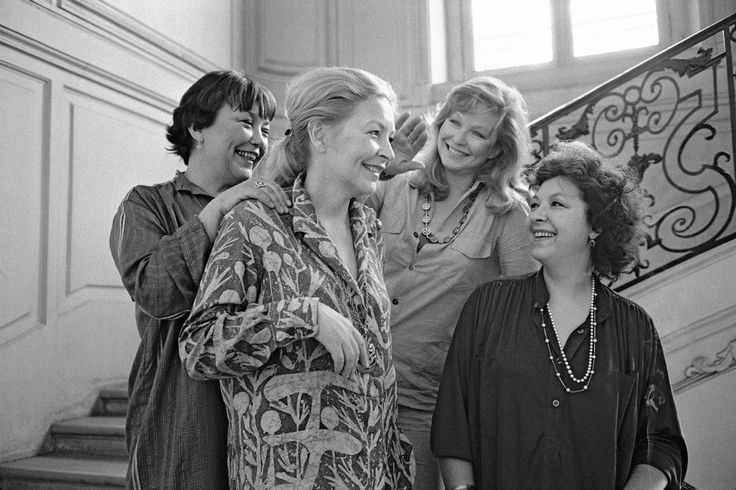 Сёстры Влади. Фото из свободных источников