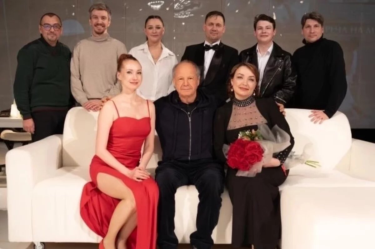    Премьера спектакля «Жёлтый карлик» Дмитрия Астрахана состоялась.